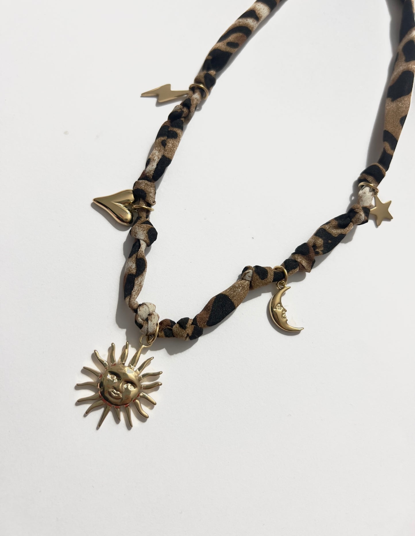 Collar Universo Animal